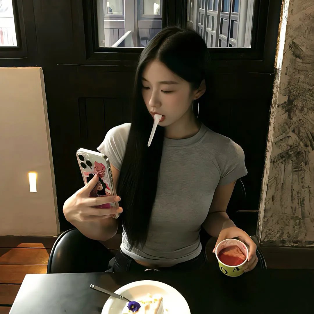 彩凤笙歌